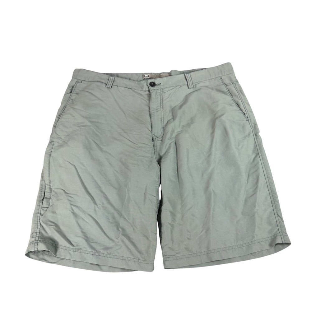 REI Sahara Mens 40 Sage Green Nylon Hiking Cargo Shorts Quick Dry Outdoor